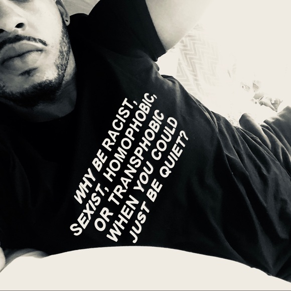 Graphic tee - Picture 1 of 2